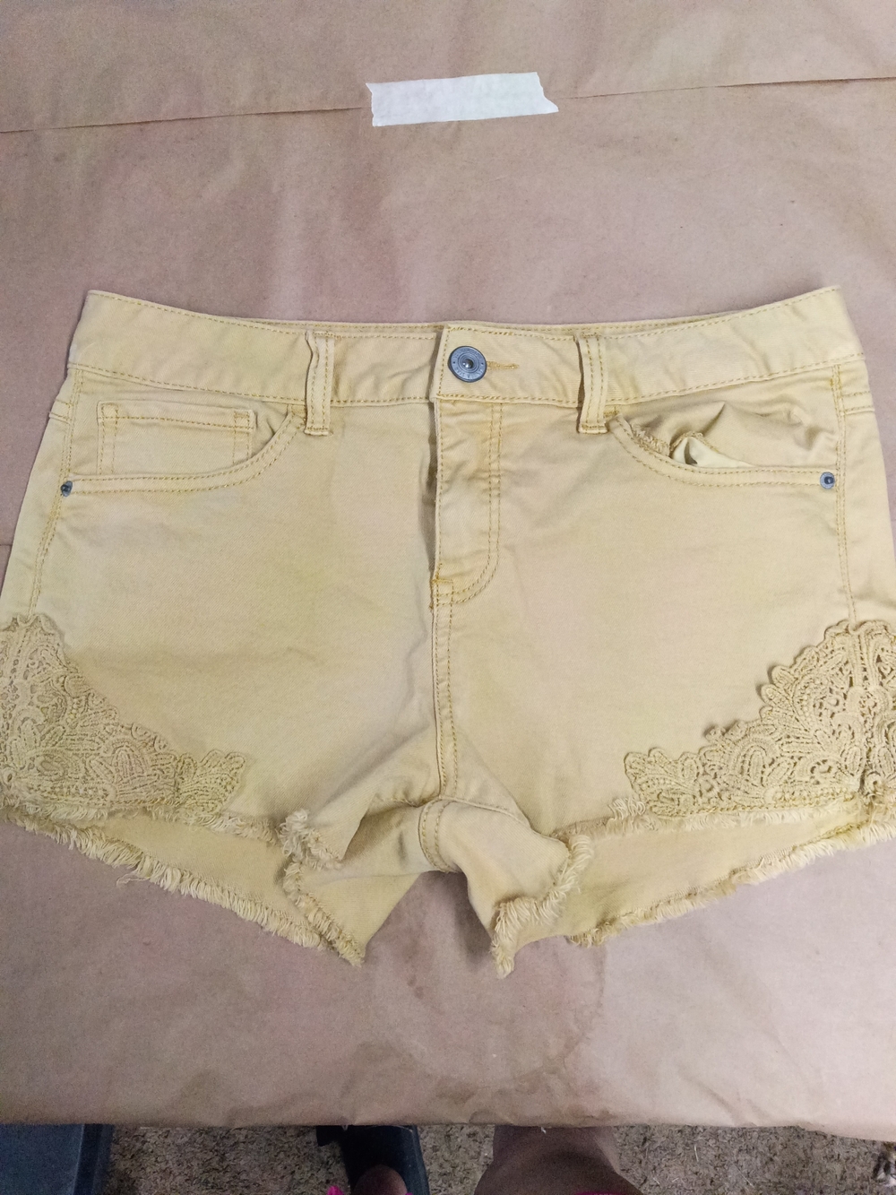 Women’s Yellow Lace-Trim Denim Shorts